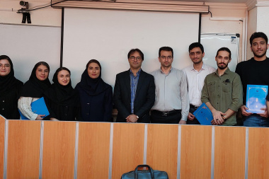 تجلیل از برگزارکنندگان کنفرانس بین‌المللی افق‌های نوین در مهندسی شیمی و بیوتکنولوژی با محوریت تجاری‌سازی
